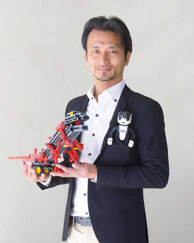 ロボットクリエイター 高橋 智隆 先生